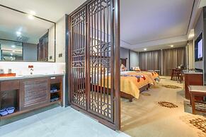 The Sky Gate Hotel
