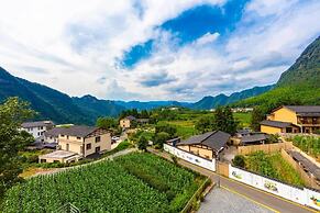 Zhangjiajie Cloudscape Lodge