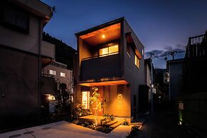 TEMARI Premier NORTH