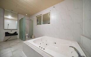 Hasen Nabeeya Hotel