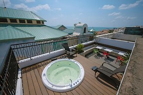Casa Del Mar Boutique Hotel