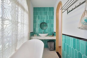 Casa Del Mar Boutique Hotel
