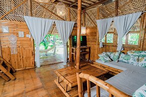 Tongo Hill Cottages