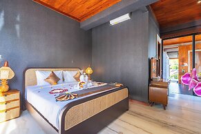 Melasti Beach Villa