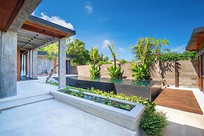 Melasti Beach Villa