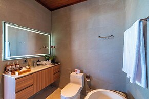 Melasti Beach Villa