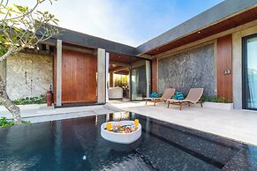 Melasti Beach Villa