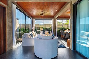 Melasti Beach Villa