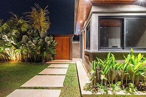 Melasti Beach Villa