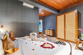 Melasti Beach Villa