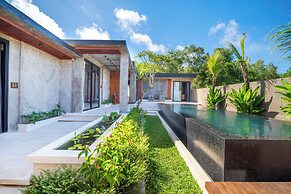 Melasti Beach Villa