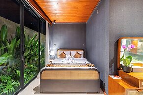Melasti Beach Villa