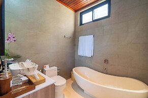 Melasti Beach Villa