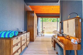 Melasti Beach Villa
