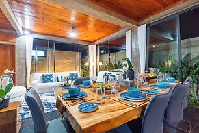 Melasti Beach Villa