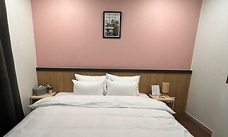 Brown Dot Hotel Geoje Gohyeon Branch