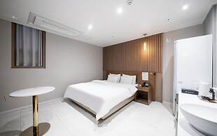 Brown Dot Hotel Pyeongtaek Godeok