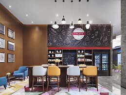 Hampton by Hilton Shenzhen Longhua Qinghu