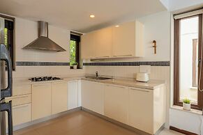 Staymaster Aqua Cottage 3BR Villa