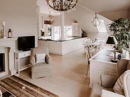 Heikendorf Penthouse Suite by Belvilla