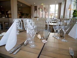 Heikendorf Penthouse Suite by Belvilla