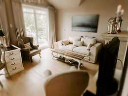 Heikendorf Penthouse Suite by Belvilla