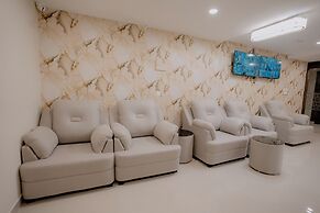 Hotel Eagle Empire