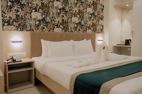 Hotel Eagle Empire