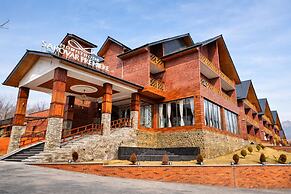 Mountnoor Sarovar Premiere Pahalgam