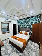 P2 Hotel