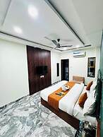 P2 Hotel