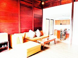 Merlyn Meadows Retreat