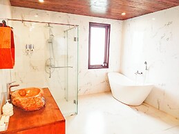 Merlyn Meadows Retreat