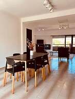 Entire 2 Bedroom Apartment