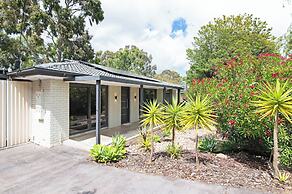 Home among the Gum Trees - free wine
