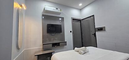 Hotel HR Town
