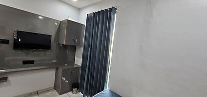 Hotel HR Town