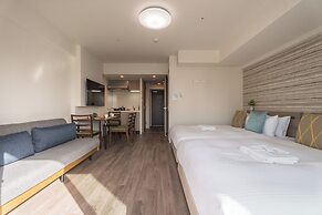 ESLEAD HOTEL Namba East