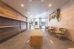 ESLEAD HOTEL Namba East