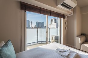 ESLEAD HOTEL Namba East