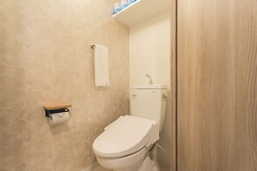 ESLEAD HOTEL Namba East