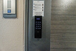 ESLEAD HOTEL Namba East