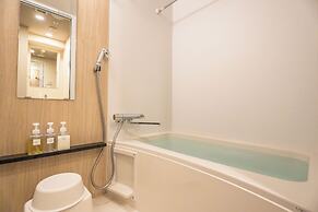 ESLEAD HOTEL Namba East