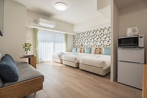 ESLEAD HOTEL Namba East