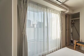 ESLEAD HOTEL Namba East