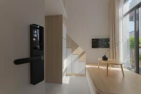 YLiving Serviced Apartment