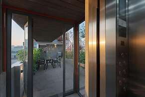 YLiving Serviced Apartment