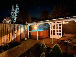 Wellness Tuin  Luxury Suites & Lodges