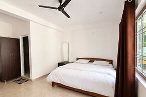 Luxury Hotel Lake Darshan Bhimtal