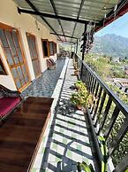 Luxury Hotel Lake Darshan Bhimtal